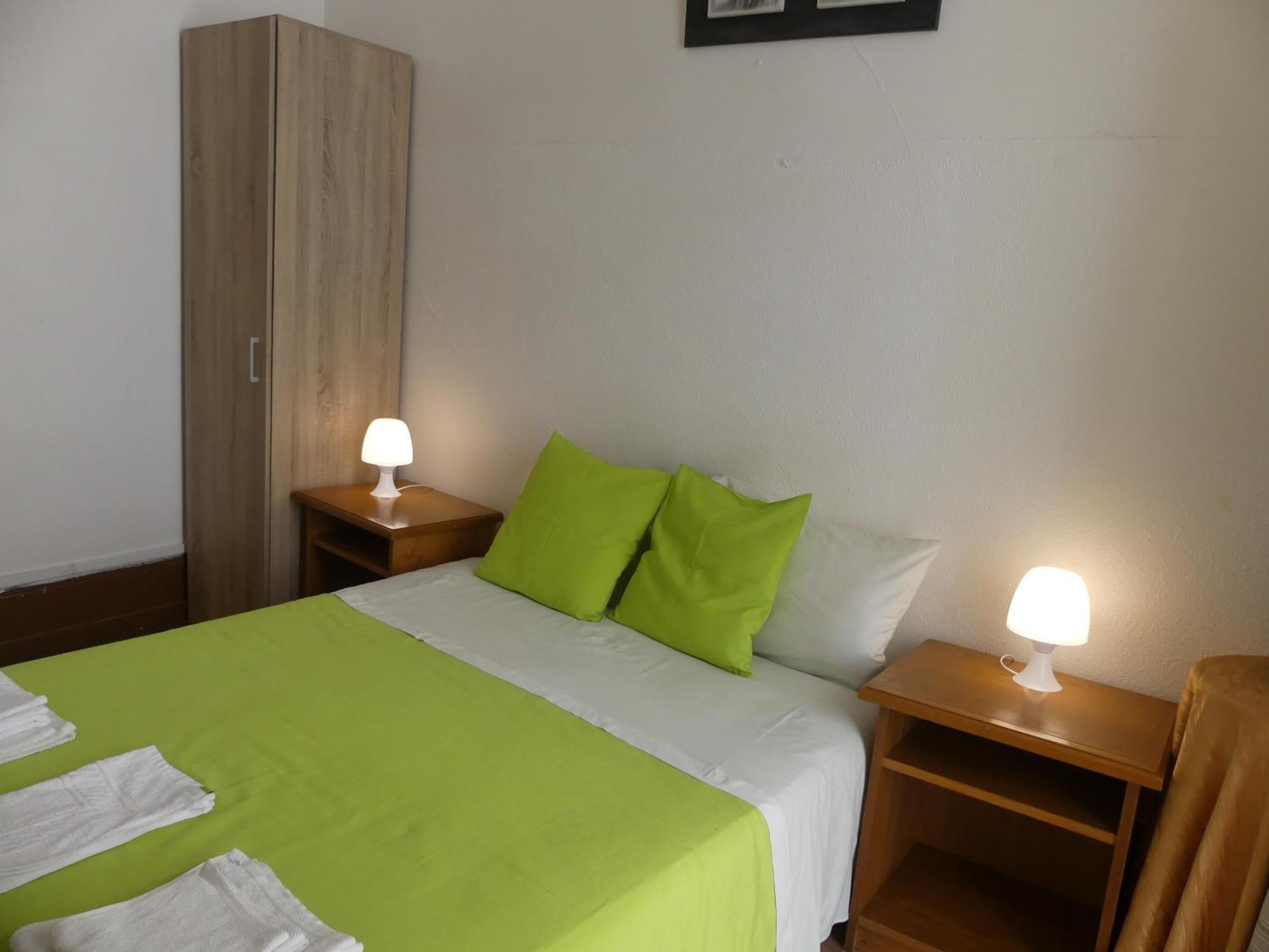 Hotel Pensao Santa Cruz Coimbra Zimmer foto